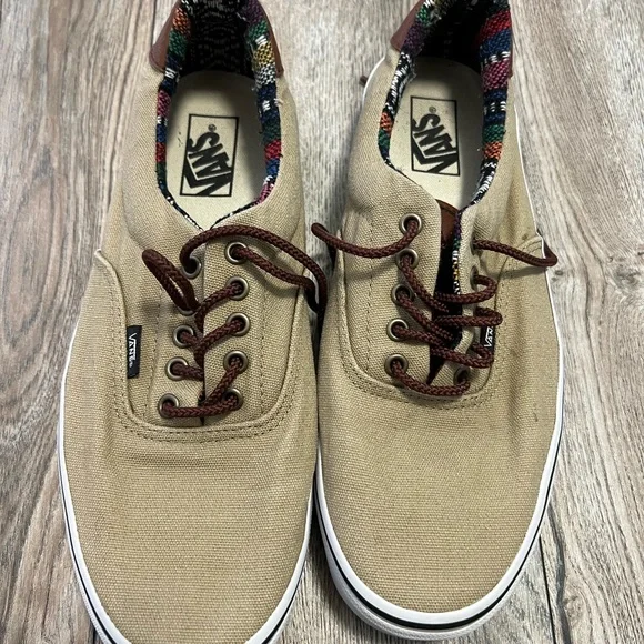 Vans for men - Picture 3 of 3